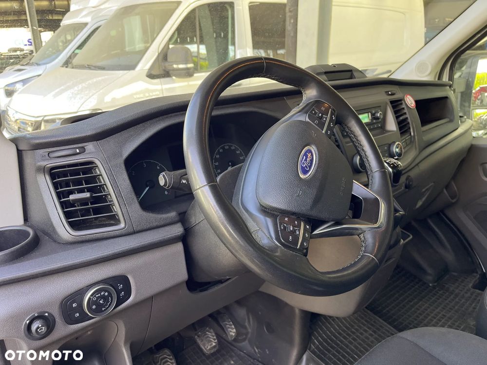 Ford Transit - 7