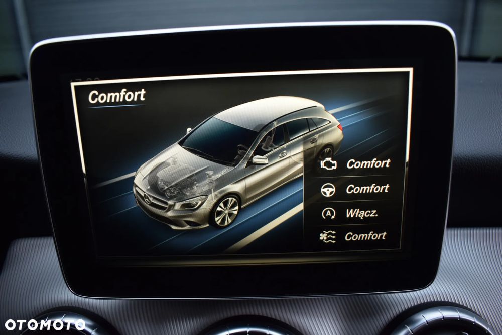 Mercedes-Benz CLA Shooting Brake 250 7G-DCT - 39