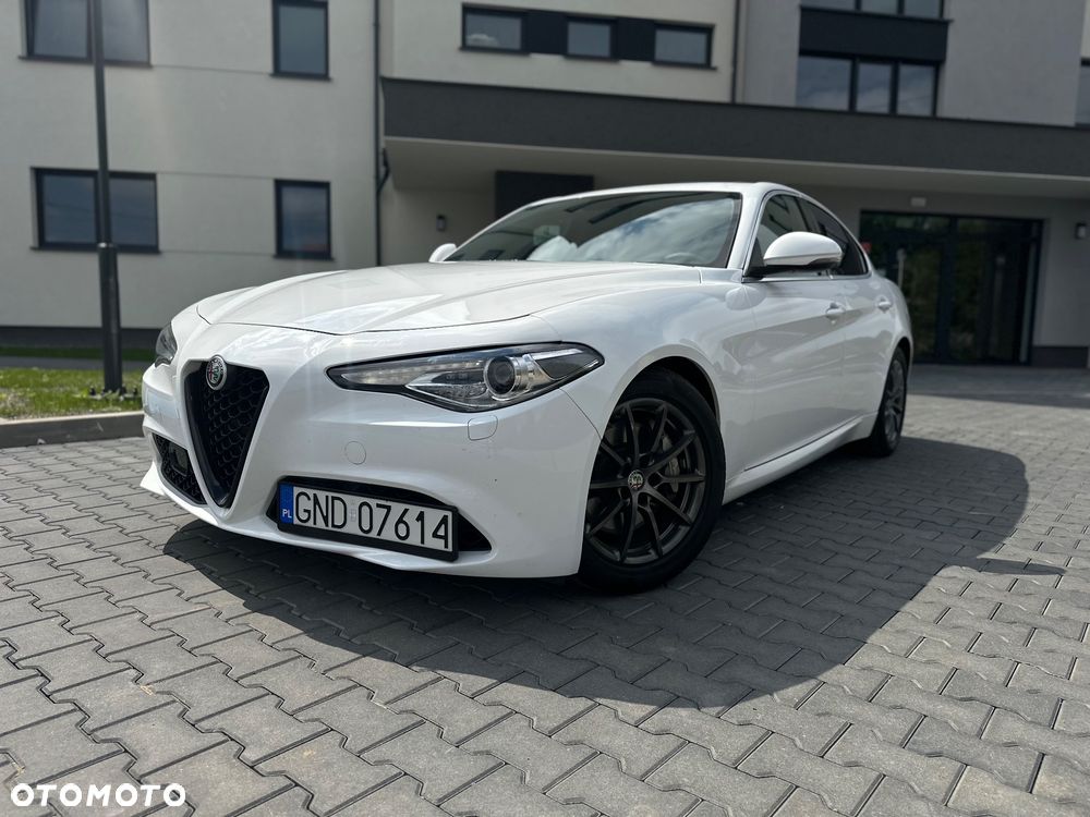 Alfa Romeo Giulia 2.0 Turbo 16V AT8 Veloce - 2