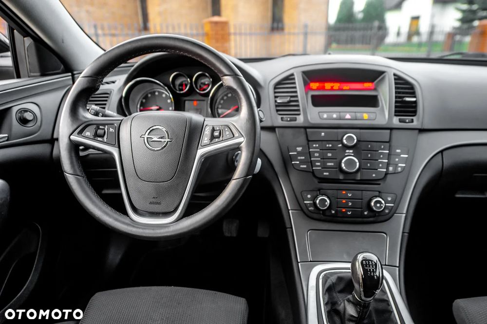 Opel Insignia 1.8 Innovation - 21