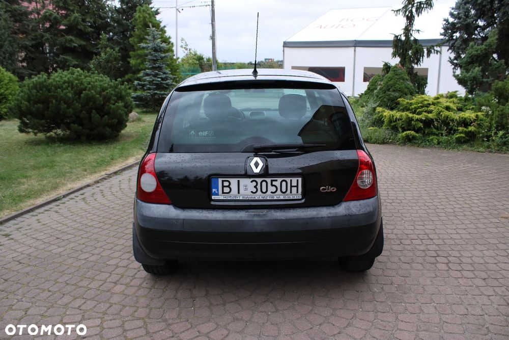 Renault Clio - 6