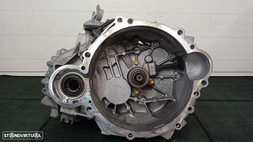 CAIXA DE VELOCIDADES HYUNDAI I40 COMFORT - 1