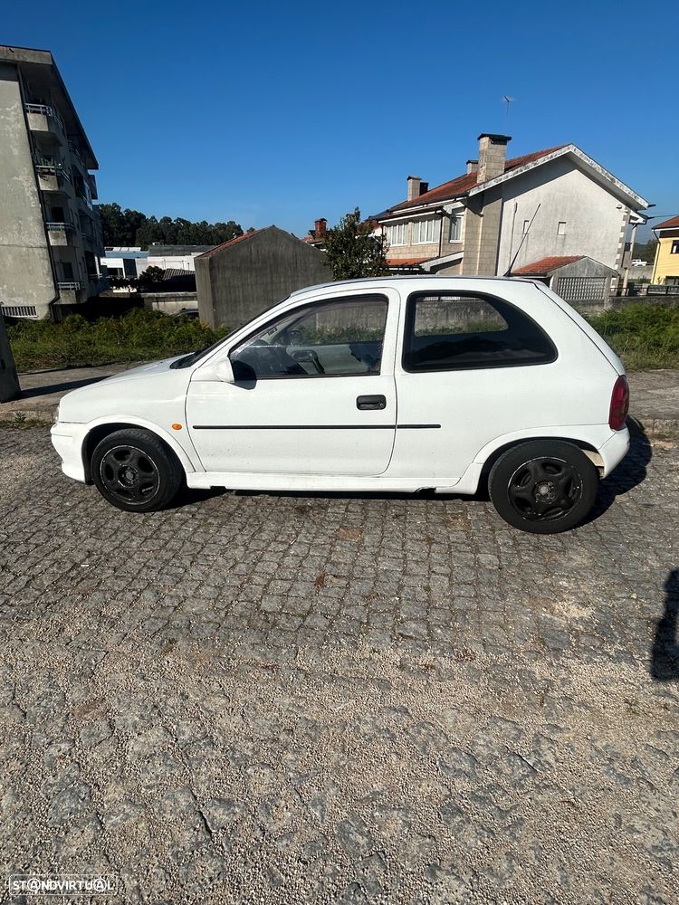 Opel Corsa - 6