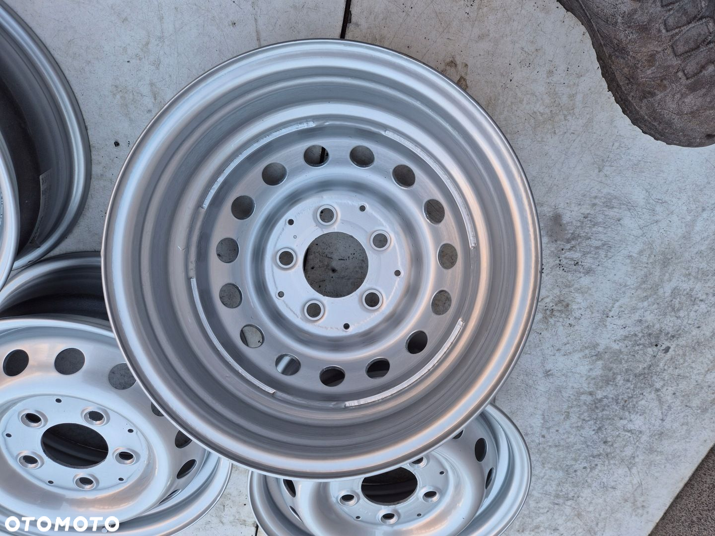 FELGI STALOWE 15 MERCEDES SPRINTER CDI VW LT ET 75 - 12