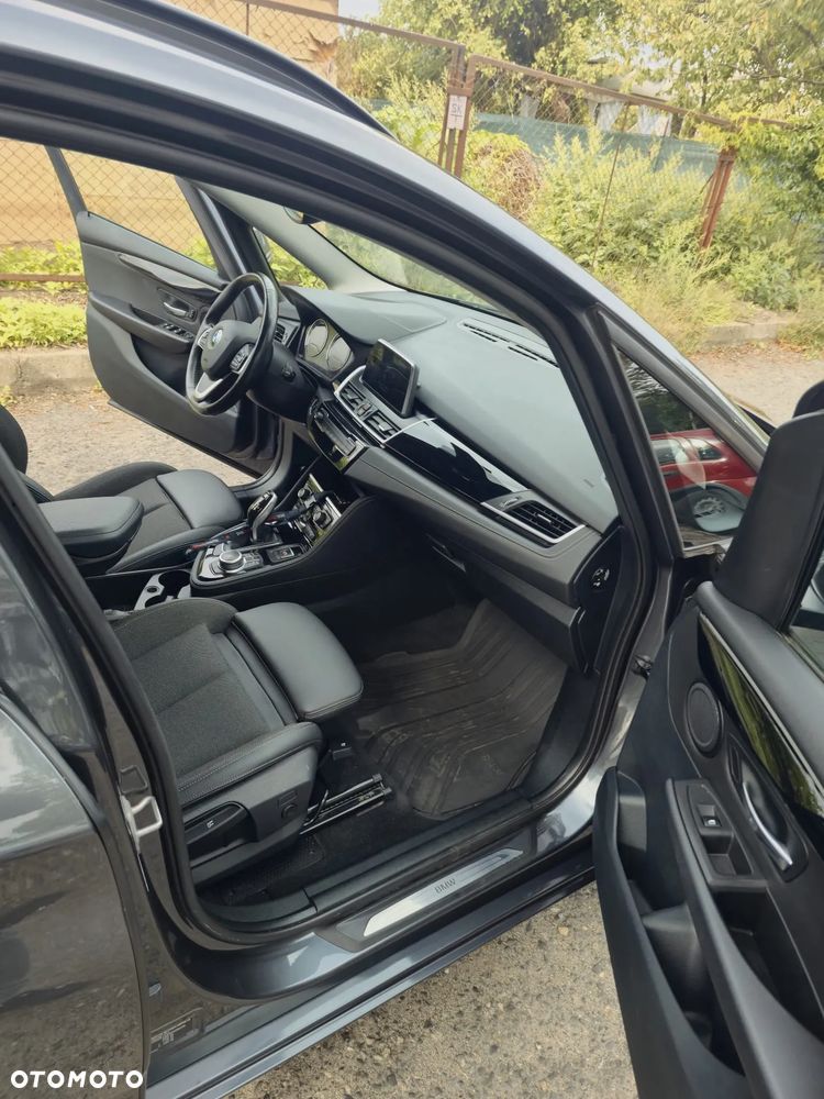 BMW Seria 2 218d GT Sport Line - 7