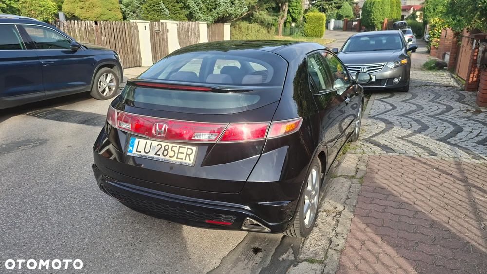Honda Civic 1.8 Executive - 6