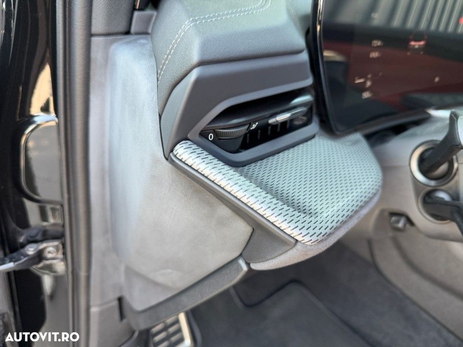 Audi SQ5 - 25