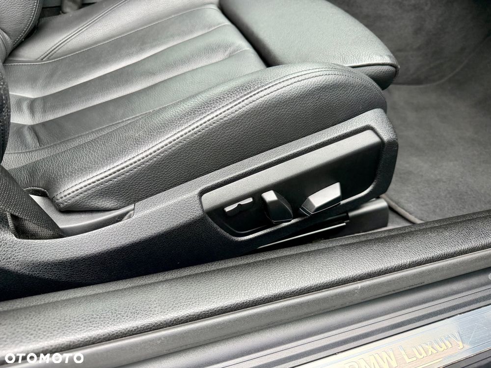 BMW Seria 4 420d Sport-Aut Luxury Line - 38