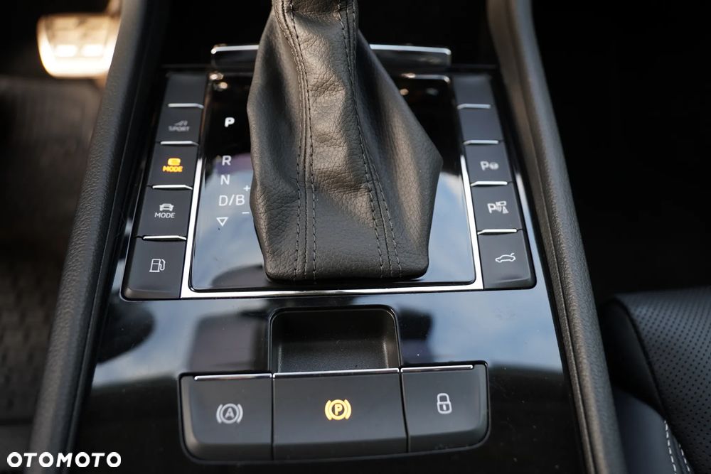 Skoda Superb 1.4 TSI Plug-In Hybrid L&K DSG - 12