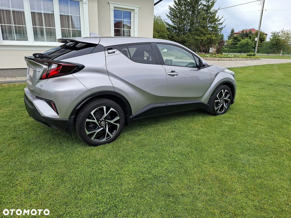 Toyota C-HR - 6