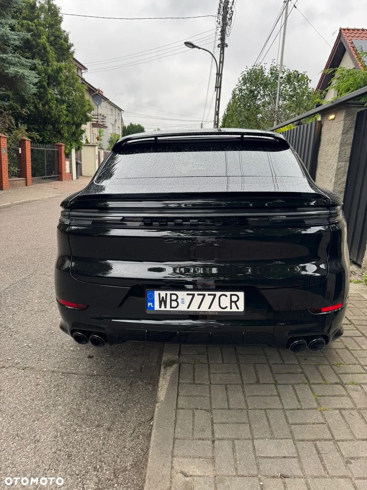 Porsche Cayenne Coupe GTS - 15