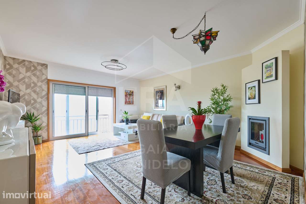 Apartamento T2 em Lavra, a poucos metros da praia - Grande imagem: 2/18