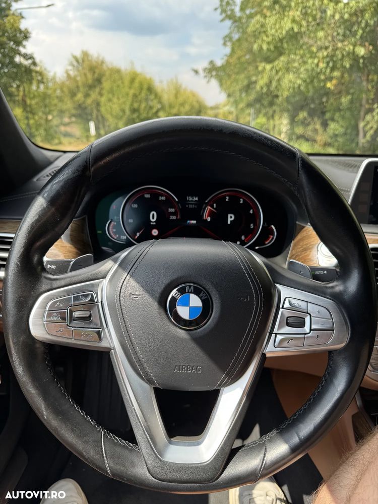 BMW Seria 7 750d xDrive - 25