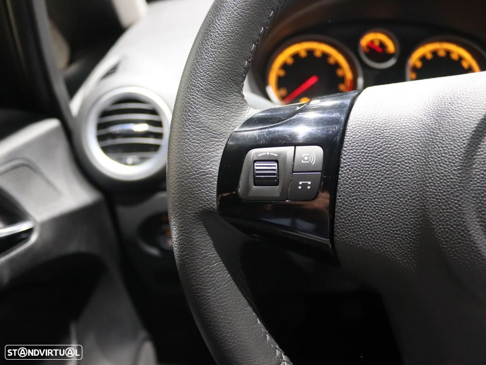 Opel Corsa 1.2 Cosmo - 18