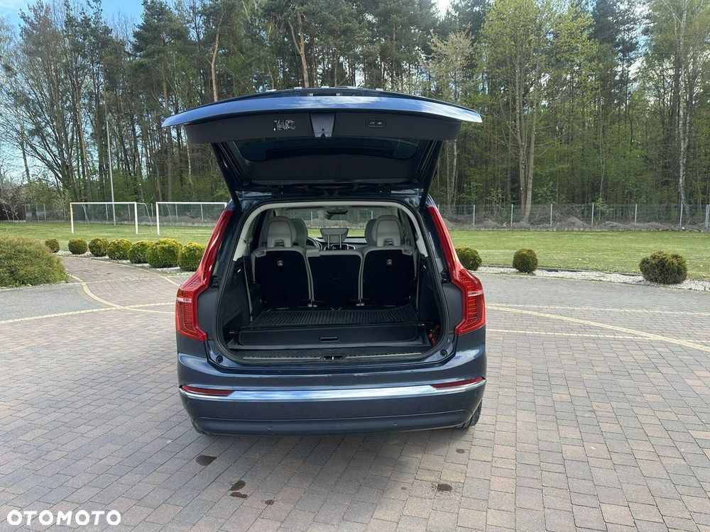 Volvo XC 90 - 40