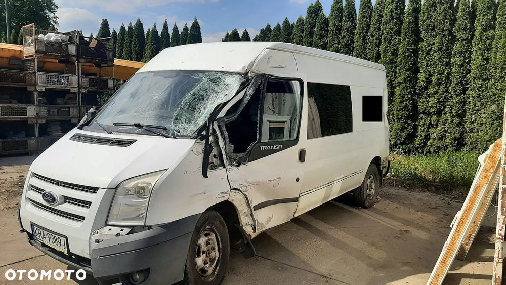 Ford Transit - 1