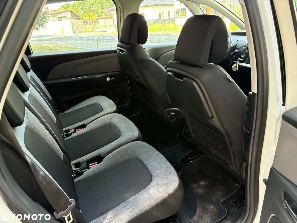 Citroën C4 SpaceTourer - 17