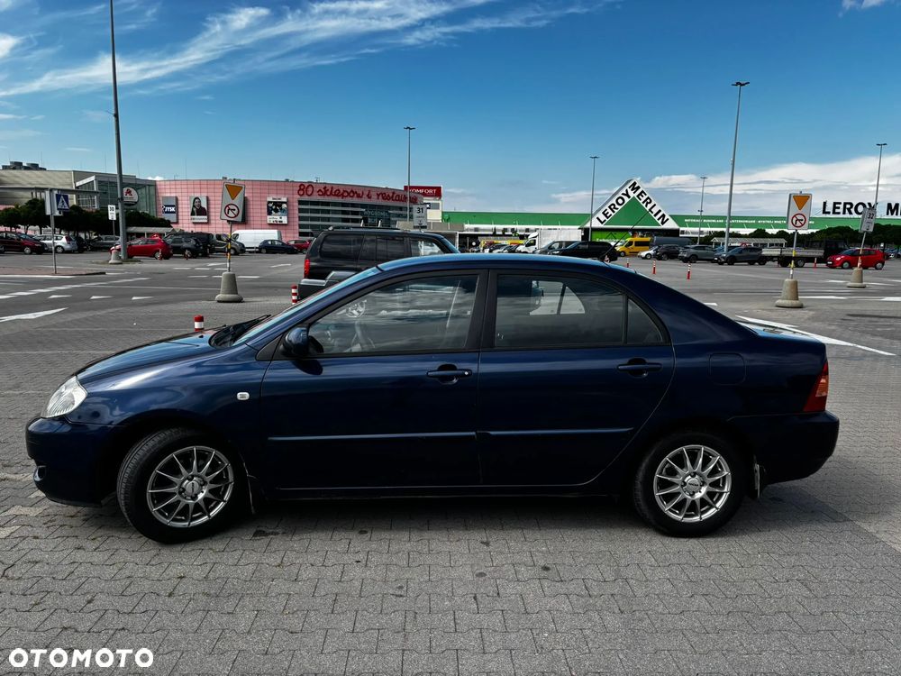 Toyota Corolla 1.6 VVT-i Sol - 3