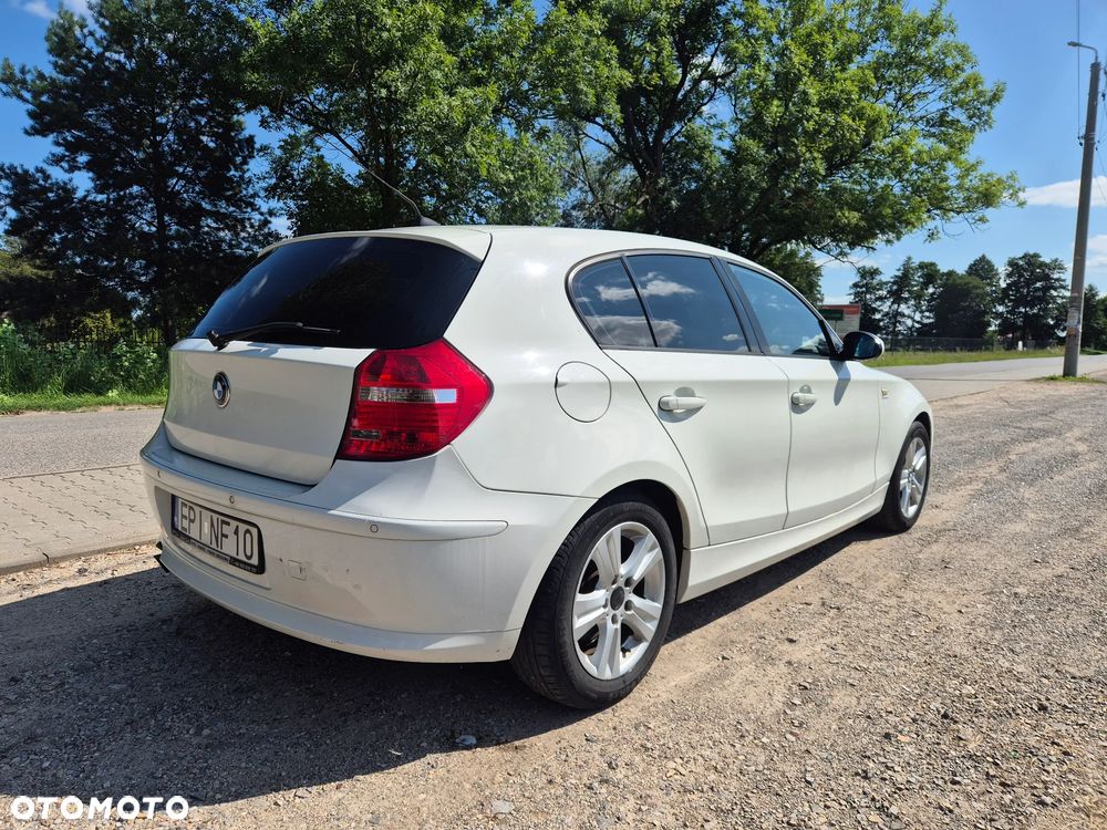 BMW Seria 1 118i - 4