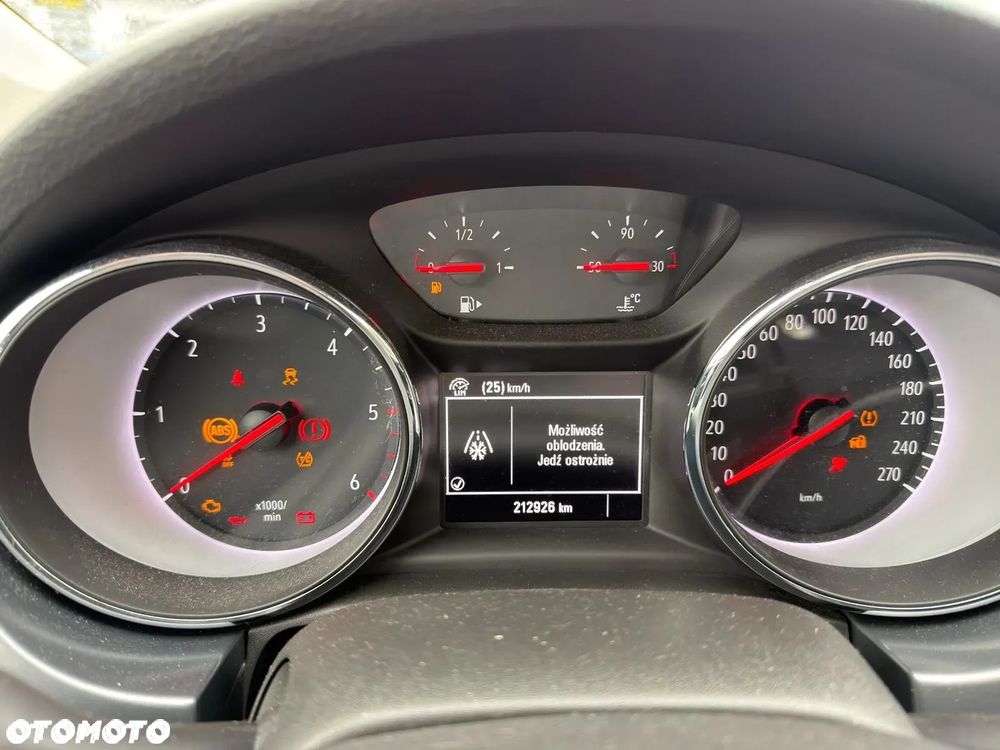 Opel Astra 1.6 CDTI Enjoy - 9