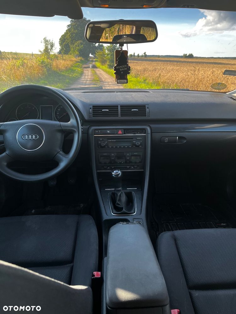 Audi A4 Avant 1.9 TDI - 9