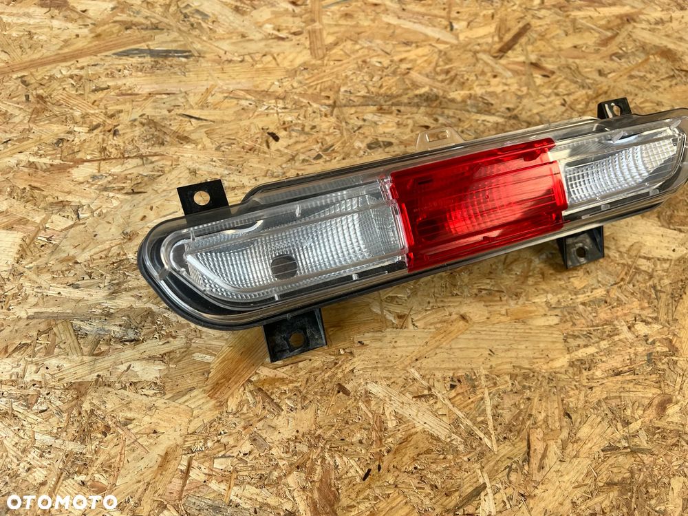 LAMPA TYLNA światło cofania FIAT 500 E 20r- 00521404210 - 3
