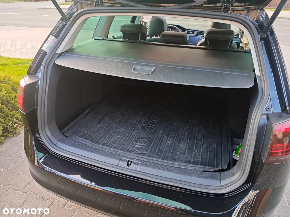 Volkswagen Golf 2.0 TDI SCR DSG Highline - 20