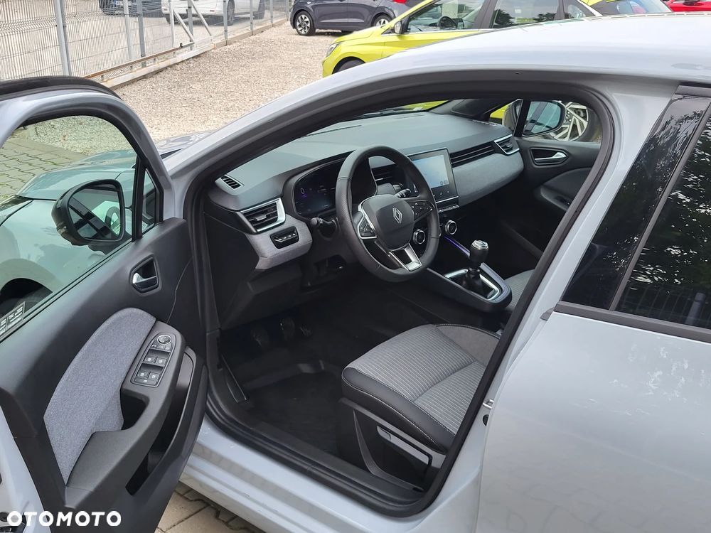Renault Clio 1.0 TCe Techno - 7