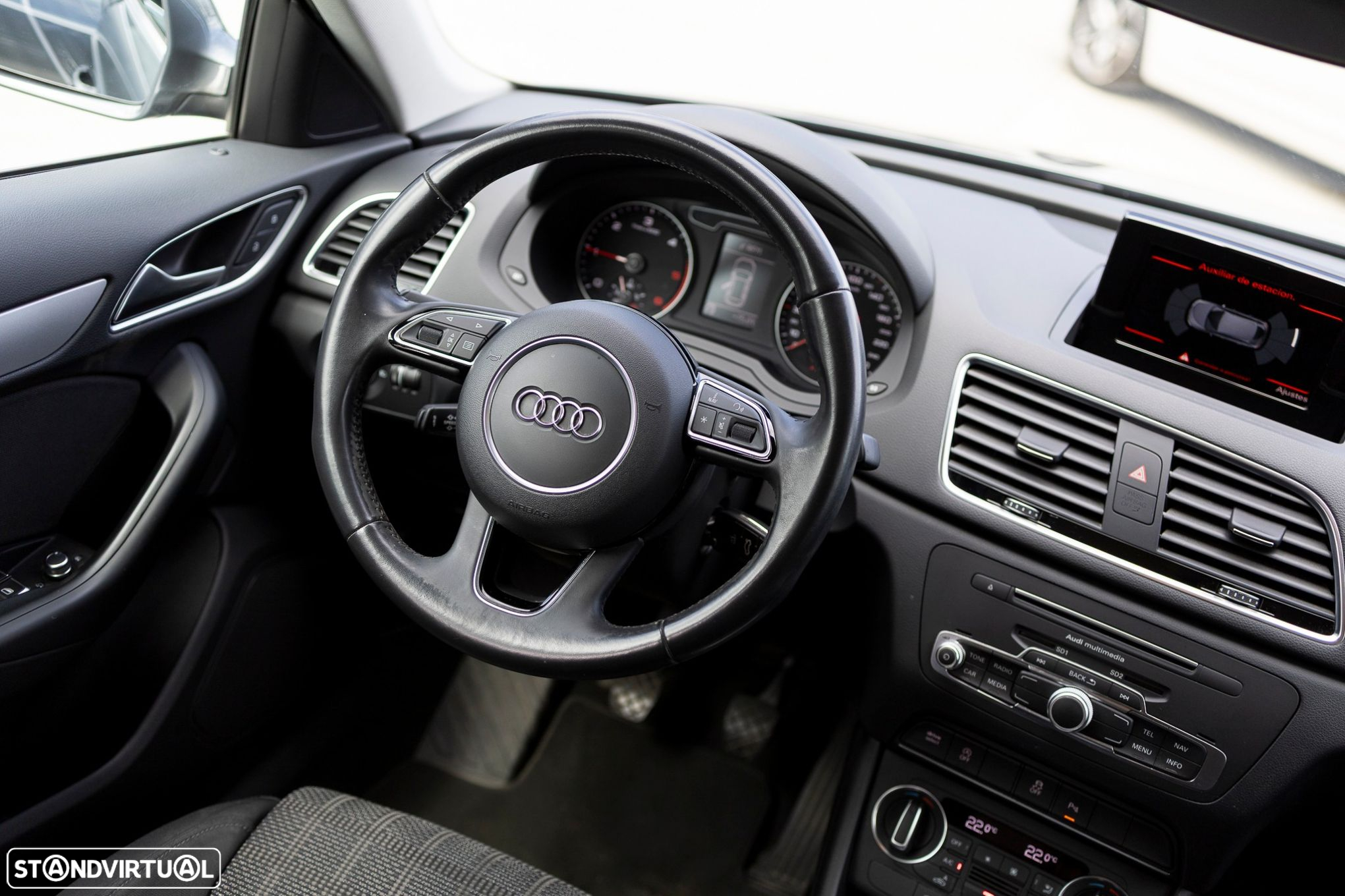 Audi Q3 2.0 TDI Sport - 8