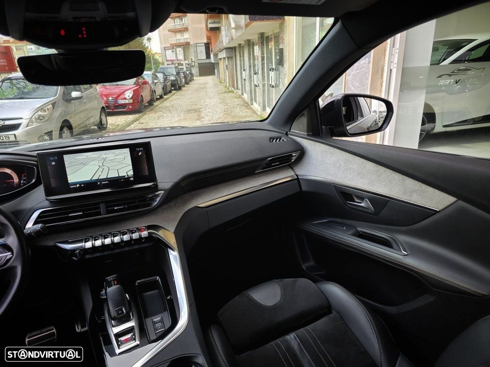 Peugeot 3008 1.5 BlueHDi GT Line J19 EAT8 - 29