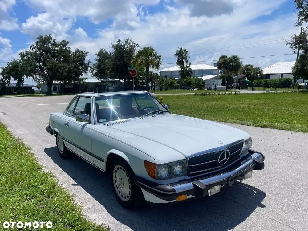 Mercedes-Benz SL - 12