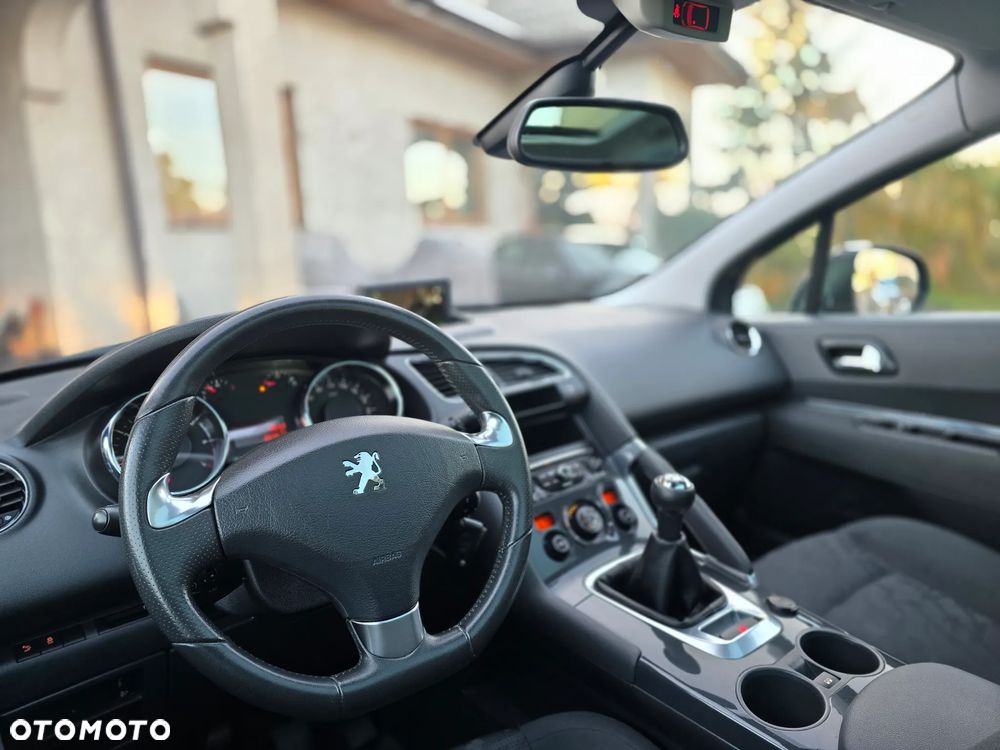 Peugeot 3008 - 23