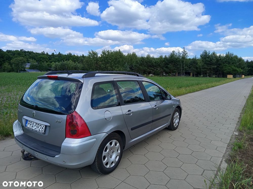 Peugeot 307 - 3