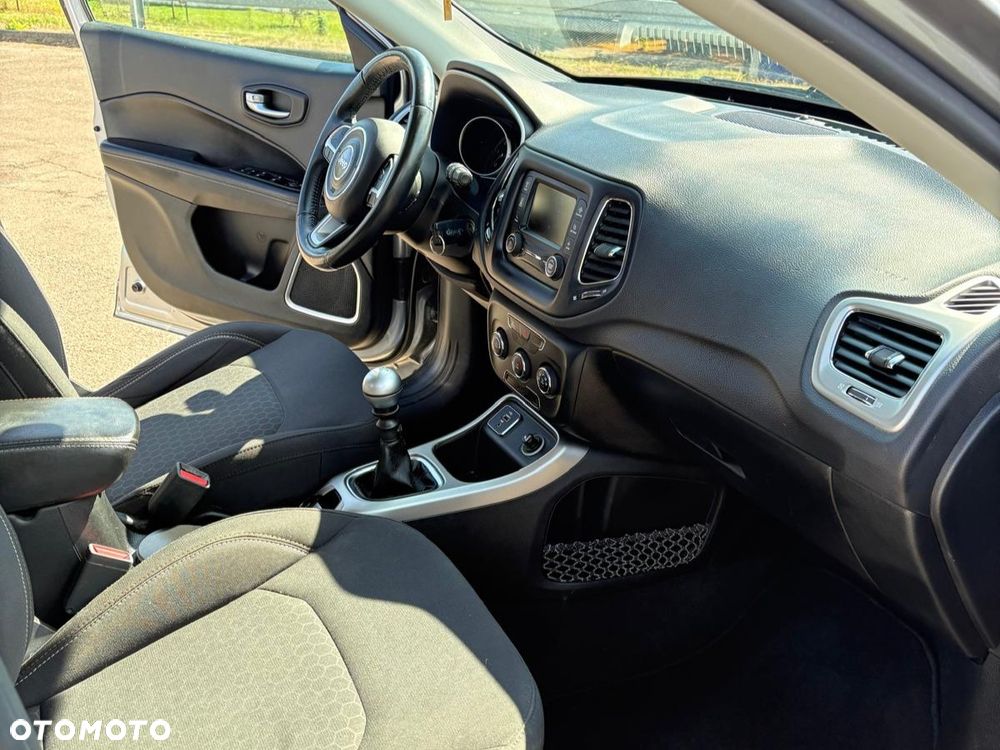 Jeep Compass 1.6 MultiJet Sport - 19