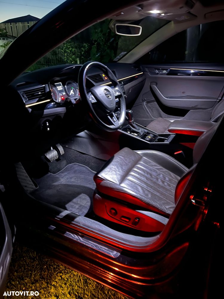 Volkswagen Golf - 6