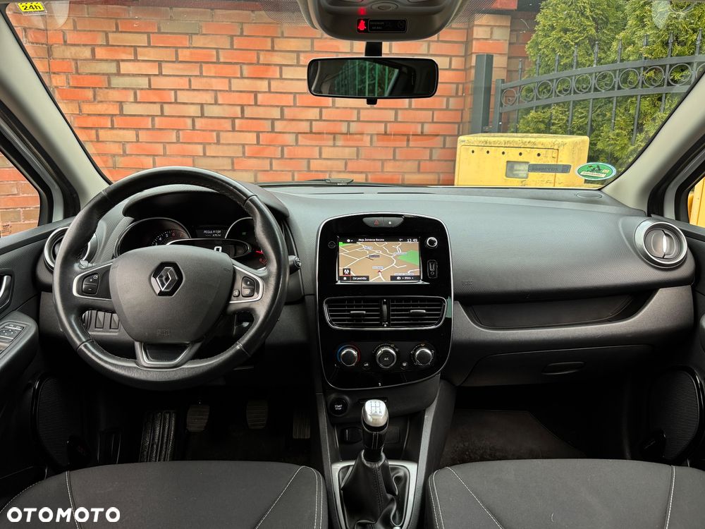 Renault Clio 1.2 16V Limited Plus - 14