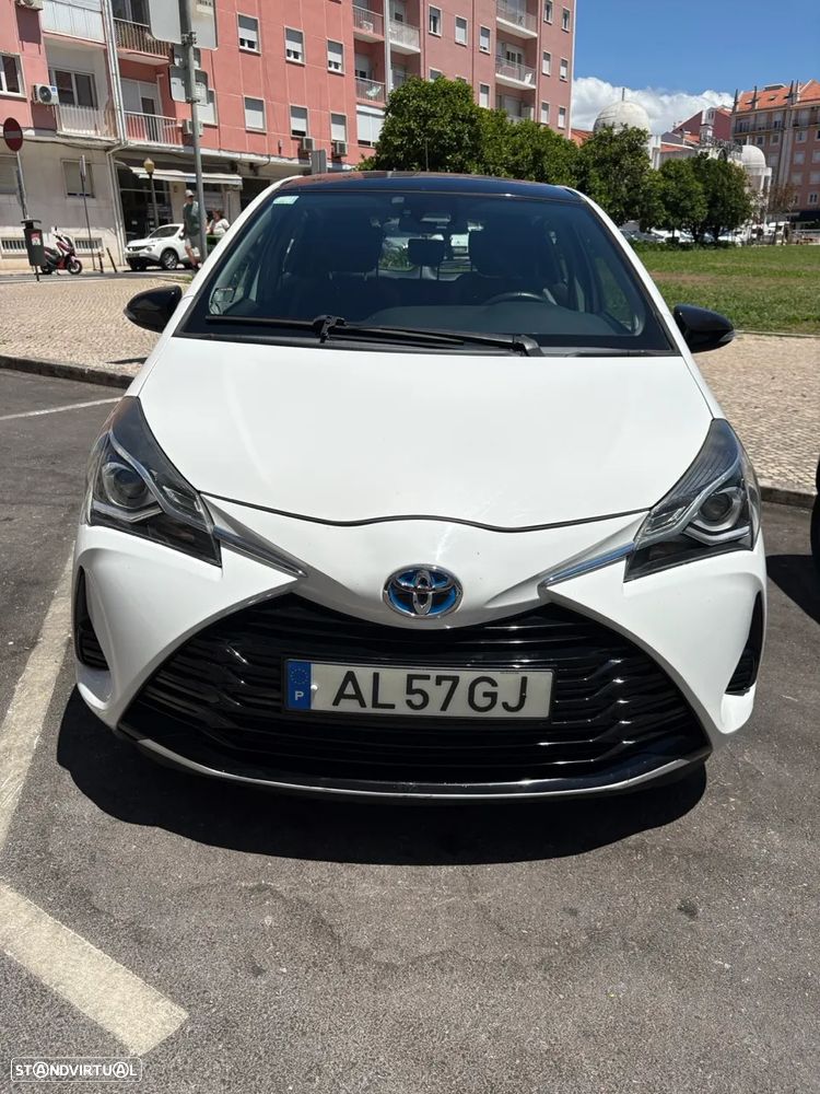Toyota Yaris 1.5 HSD Comfort+Navi - 23