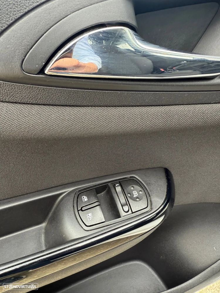 Opel Corsa 1.3 CDTi Dynamic - 5