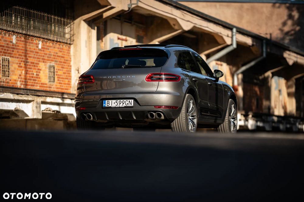 Porsche Macan - 9