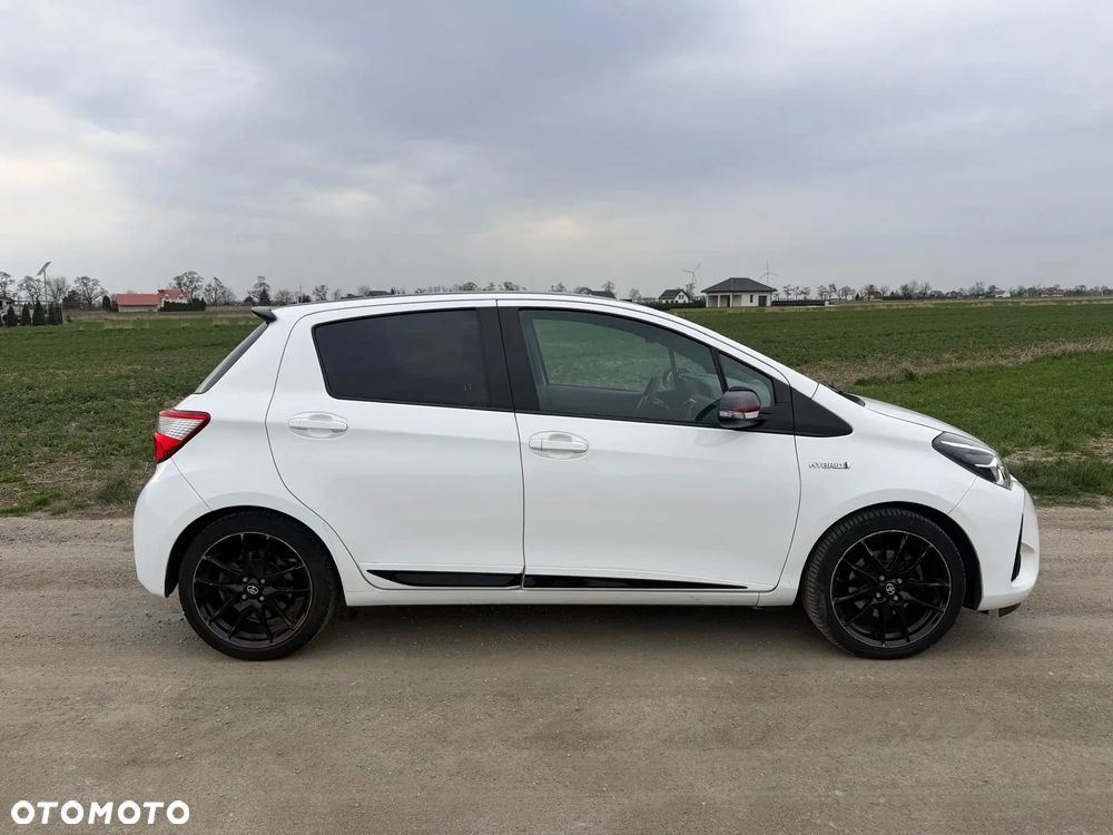 Toyota Yaris 1.5 VVT-i GR Sport - 6