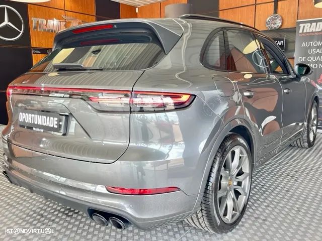 Porsche Cayenne Platinum Edition - 22
