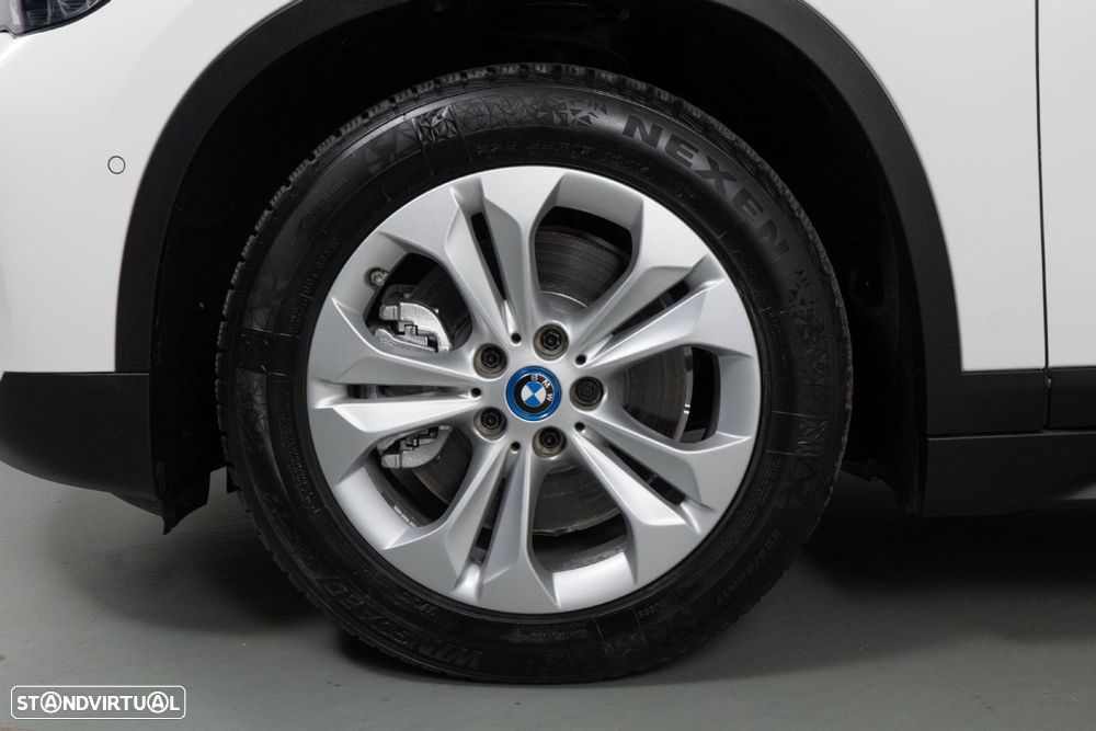 BMW X1 25 e xDrive Corporate Edition - 20