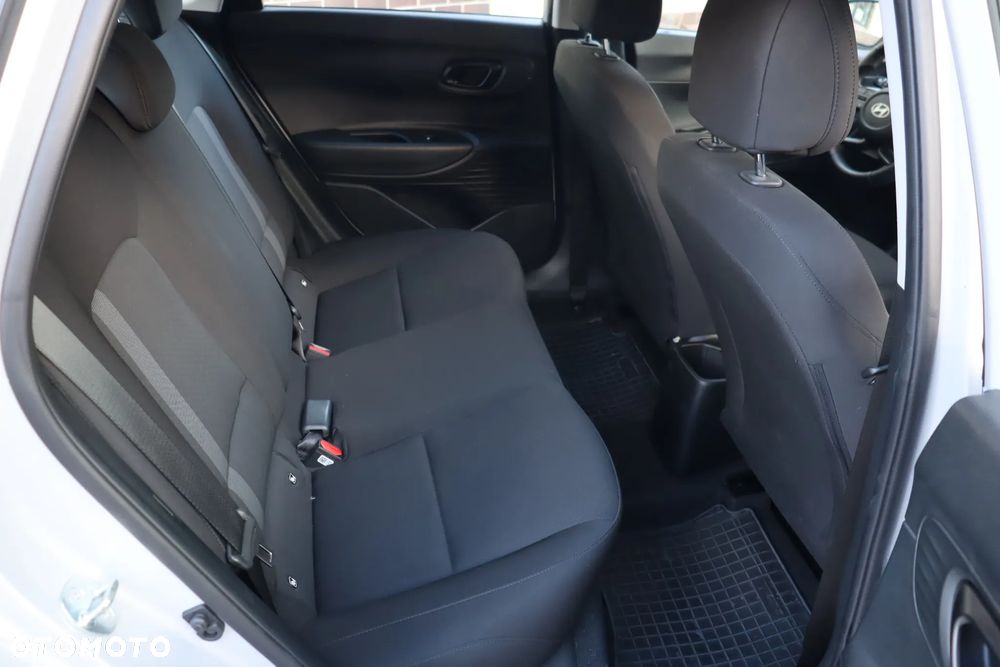 Hyundai i20 1.2 Modern - 23
