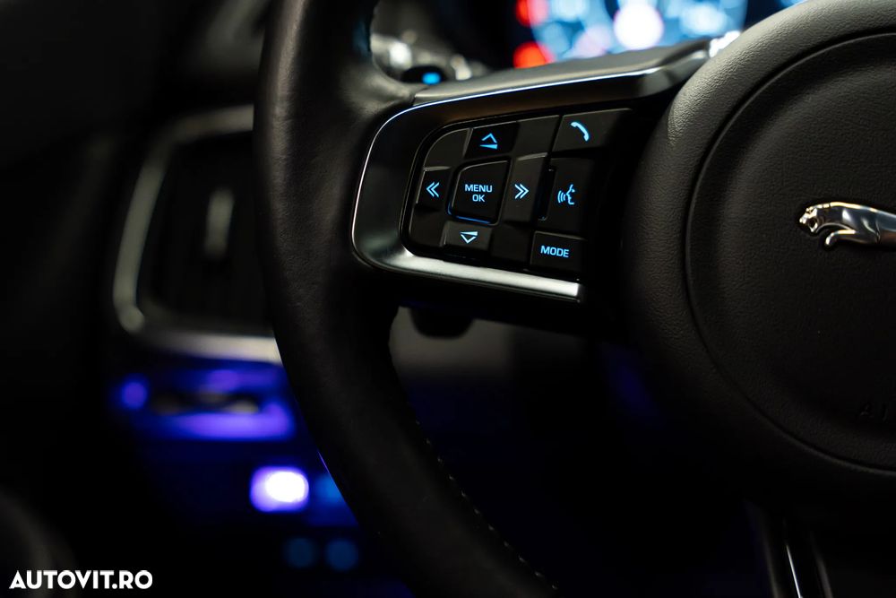 Jaguar E-Pace D180 AWD R-Dynamic HSE - 16