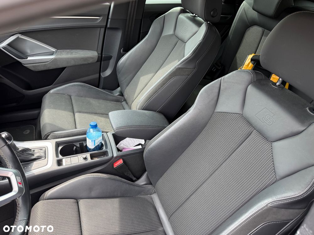 Audi Q3 35 TFSI mHEV S-Line S tronic - 11