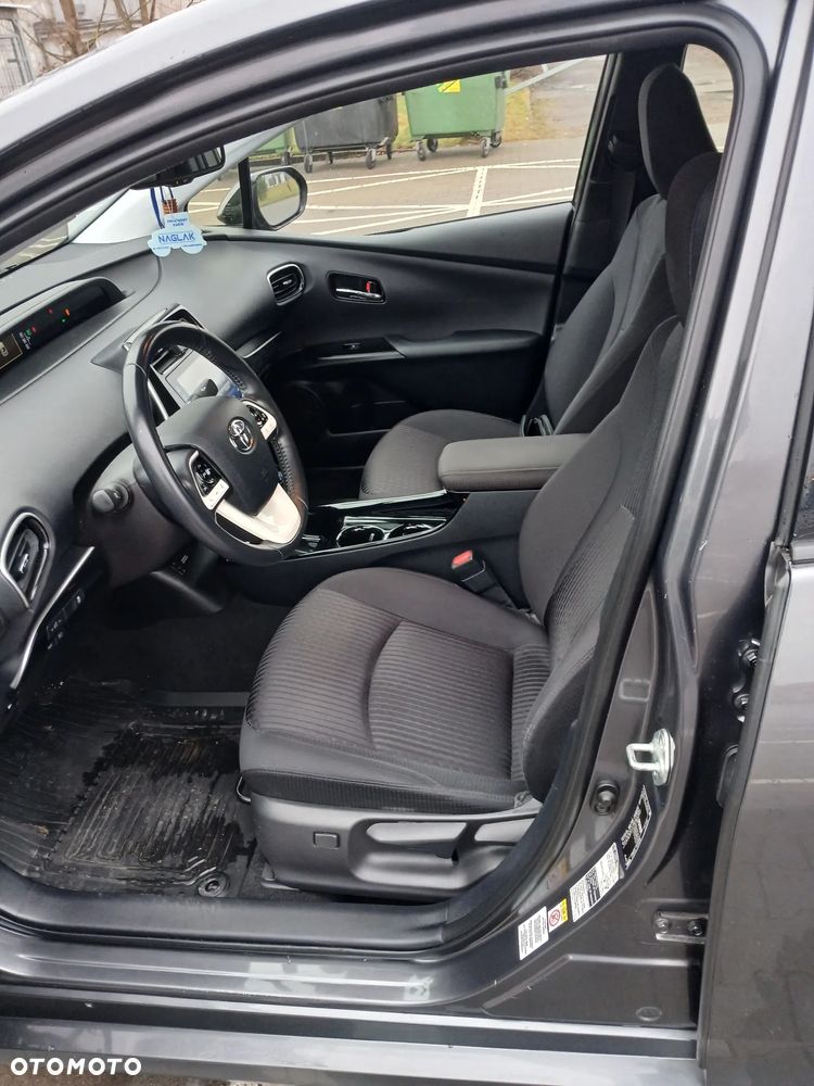 Toyota Prius 1.8 Hybrid Prestige - 14
