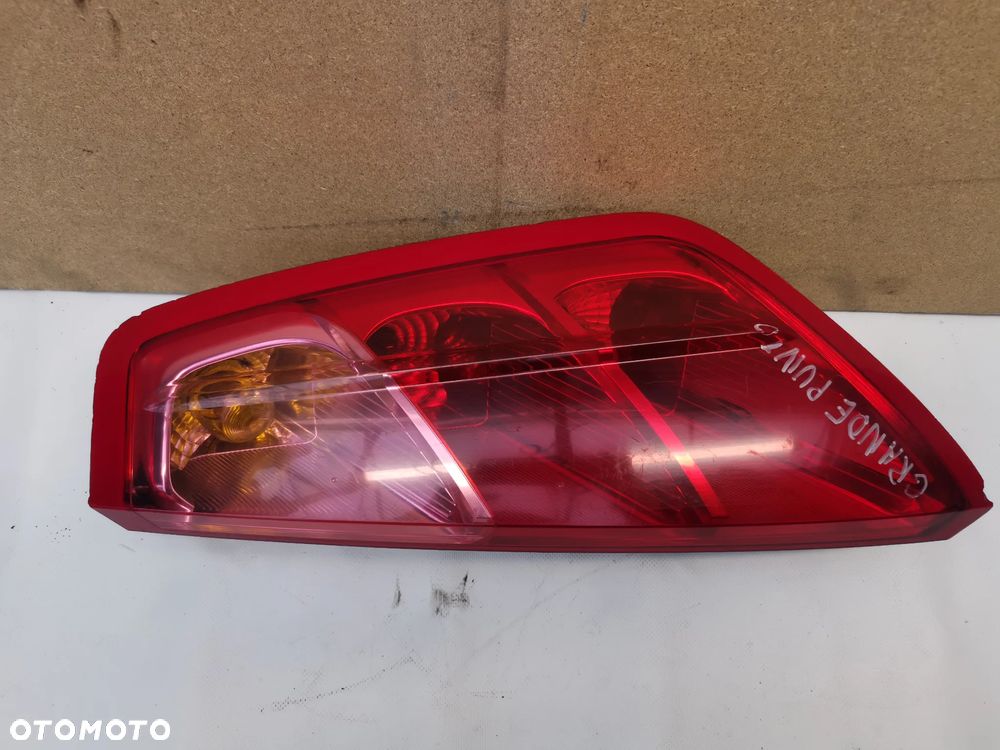 Lampa Prawy Tył Fiat Grande Punto - 3