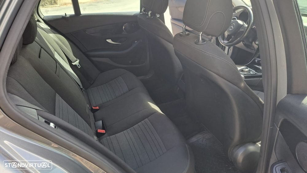 Mercedes-Benz C 200 Station CDI DPF Auto BlueEFFICIENCY Avantgarde - 35