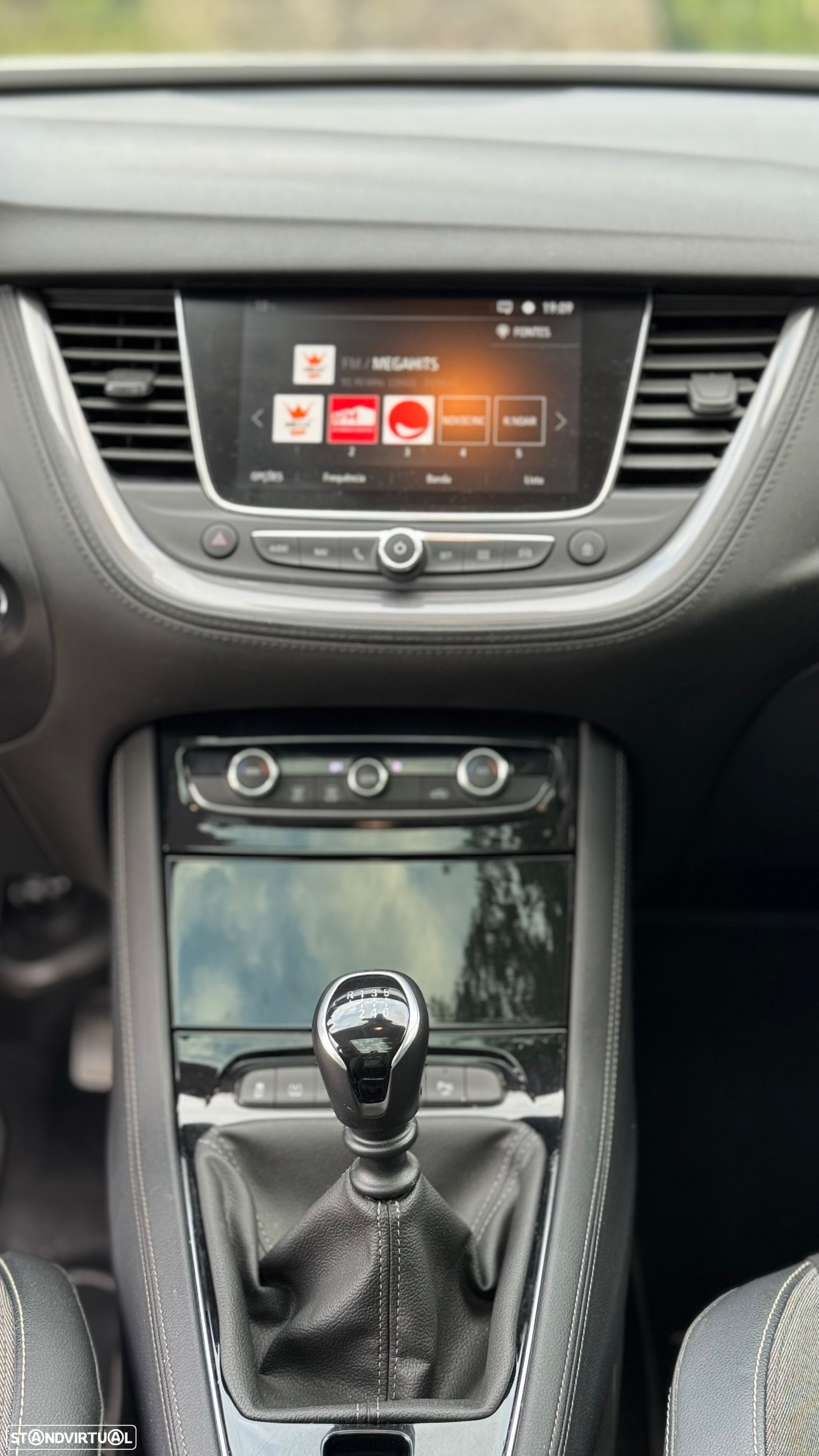 Opel Grandland X 1.2 S&S Dynamic - 8