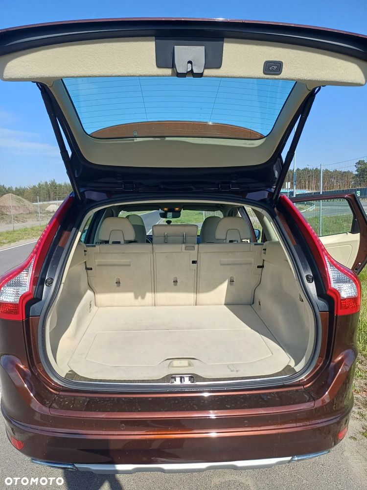 Volvo XC 60 D4 Drive-E Summum - 5
